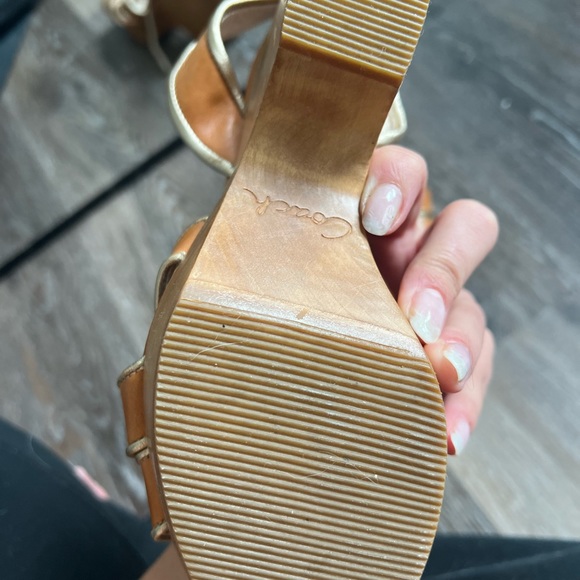 Coach | Wooden Wedge Heels | 7 - Picture 3 of 3